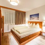 Alpenchalet Daire 4*