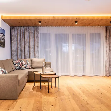Alpenchalet Daire 4*