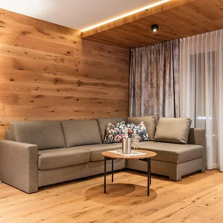 Апартаменты Alpenchalet 4*