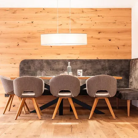 Alpenchalet Apartman Neukirchen am Großvenediger