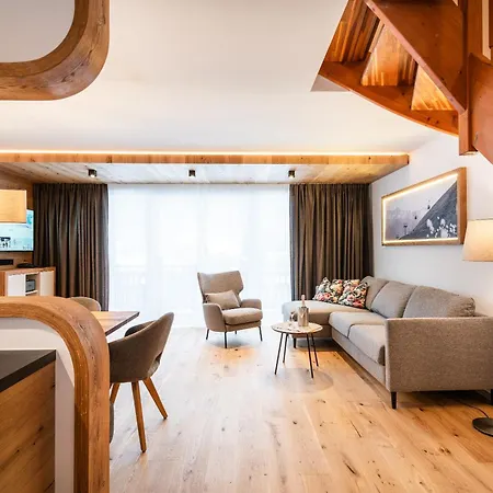 شقة أبارت هوتل ألبين Neukirchen am Großvenediger